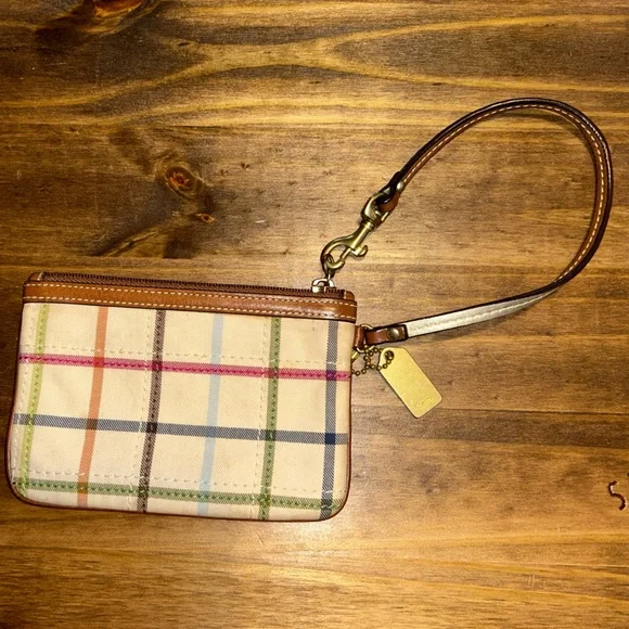 Coach wristlet or coin purse - Picture 4 of 6
